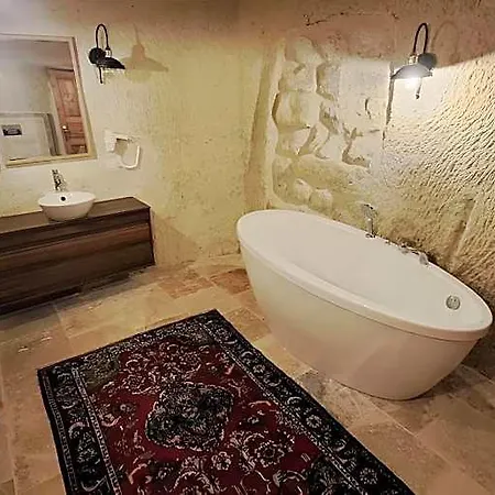 Otel Feris Cave 5*