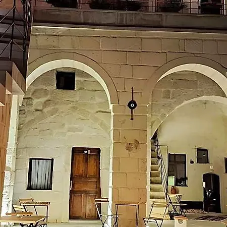 Otel Feris Cave
